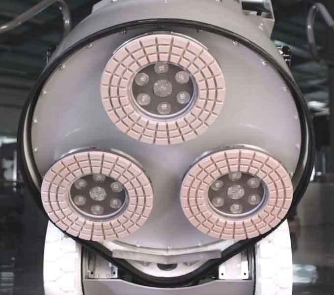 Waffel resin pads for concrete polishing