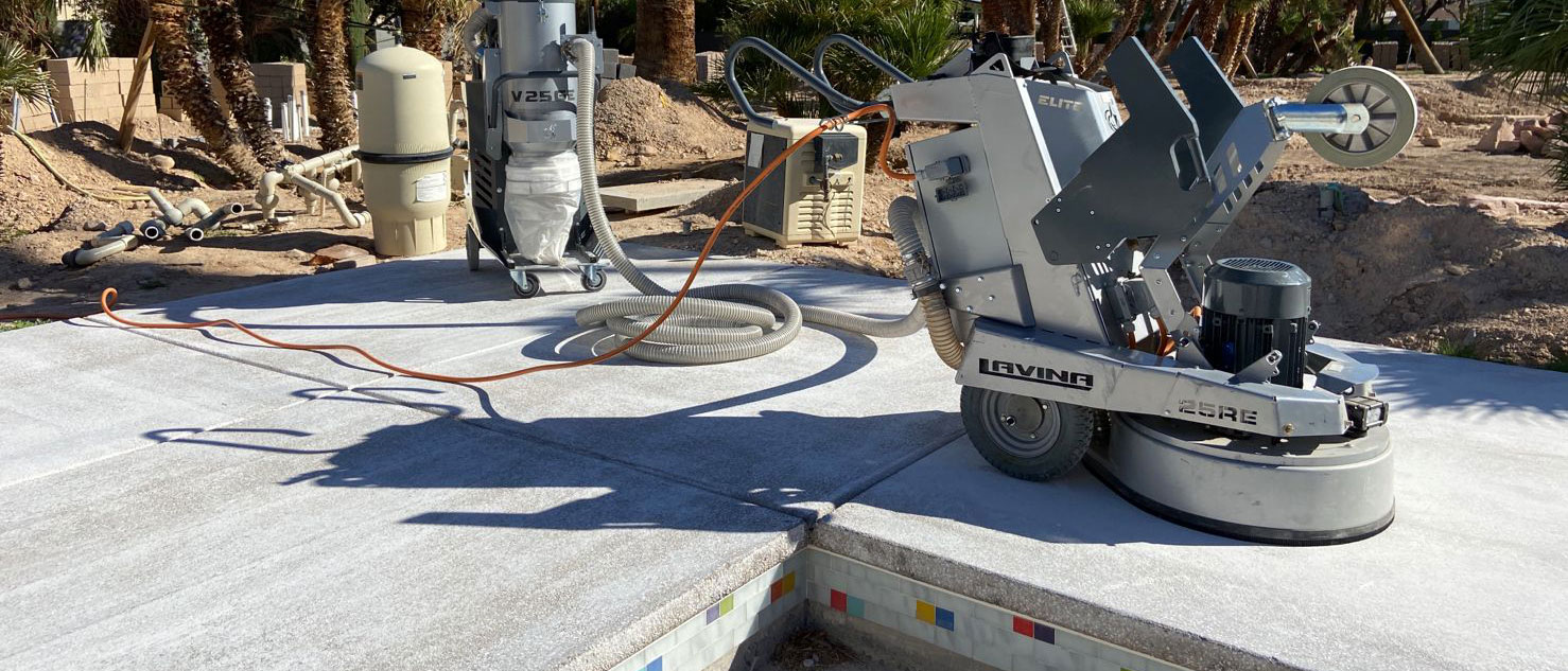 grinding and polishing machine with remote control