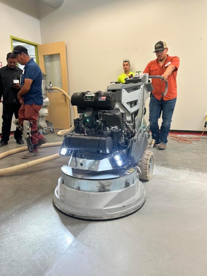 L30GKS7 Grinder - Image 12