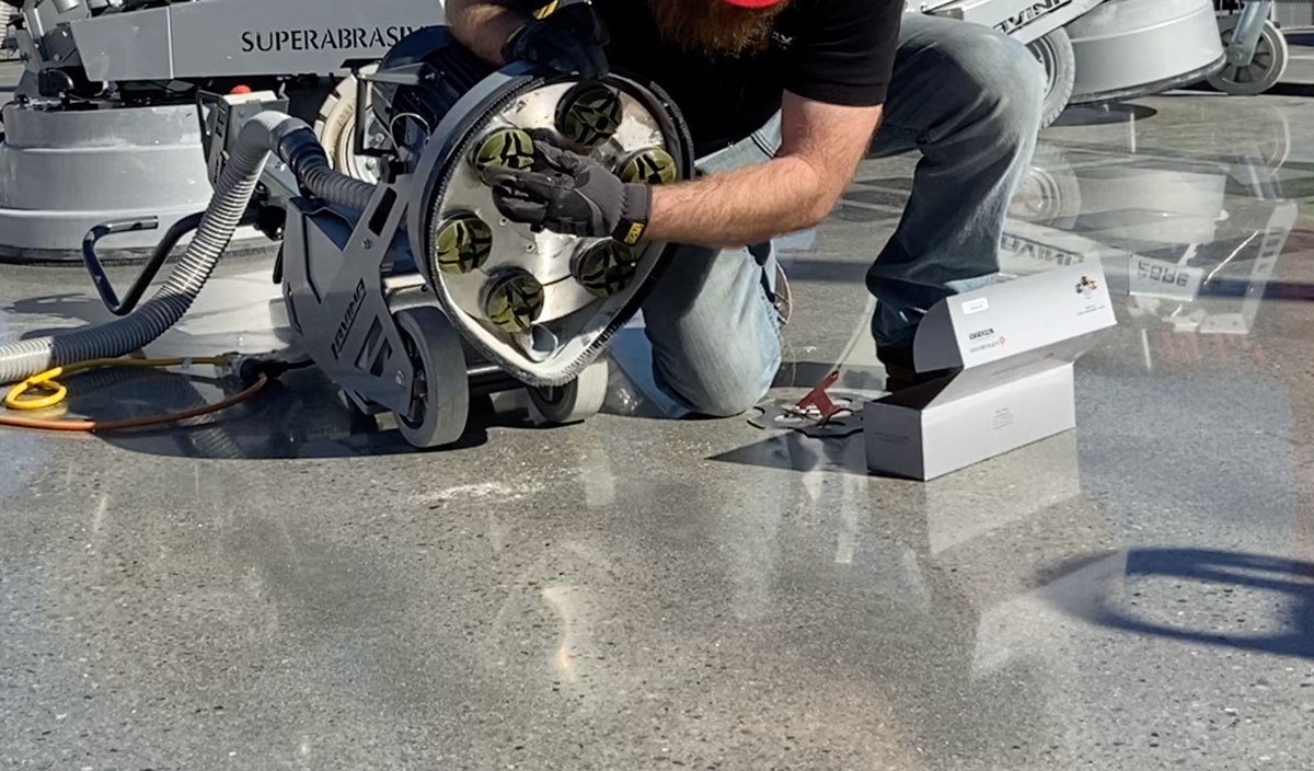 L14E edge grinder for polishing edges and small areas
